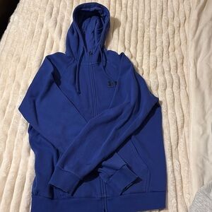 Under armor zip up
blue
medium